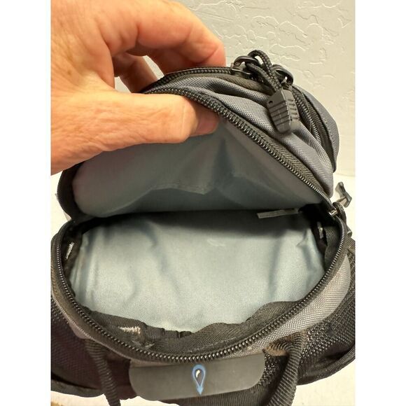 Dakine Backpack Hydration Pack Blue‎ Gray Hiking Running Cycling Bag - Picture 10 of 10